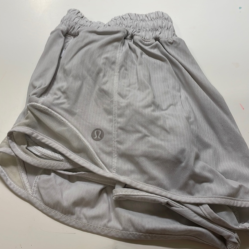 Hotty hot shorts 2.5”